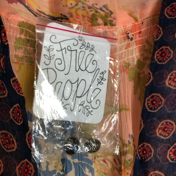 ♦️SOLD♦️ Free People ✨ Tunic Blouse - Picture 4 of 6